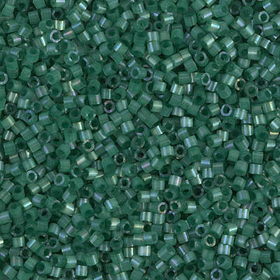 DB1814.jpg Miyuki Delica DB1814 Verde Silk - Imagen 1