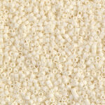 Miyuki Delica DB352  Beige, Blanco Mate ( Opaco )